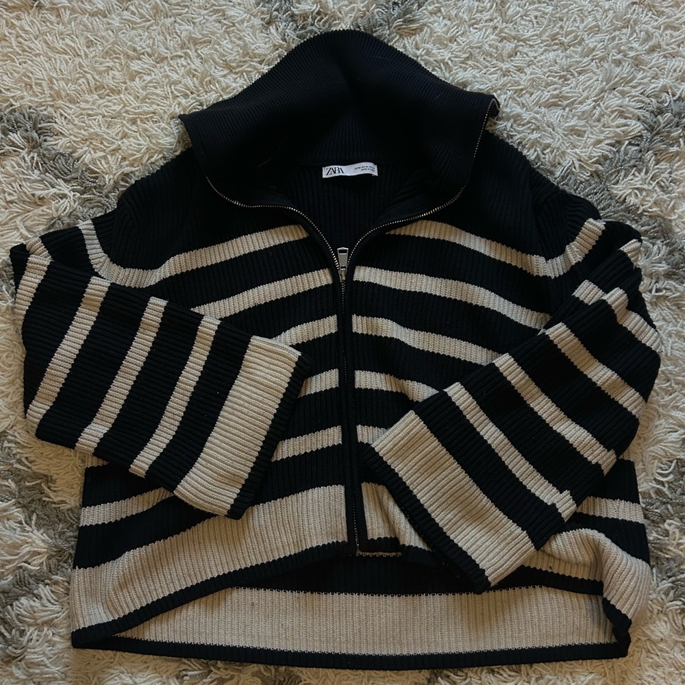 Zara Zip Up Sweater
